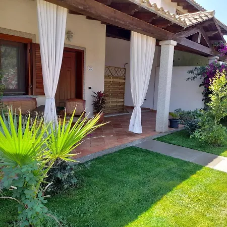 La Casa Del Cuore Pula Exterior foto